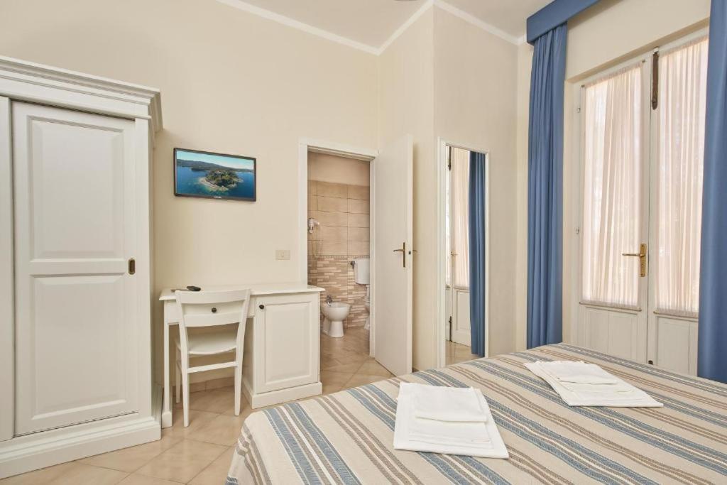 קאפוליברי Hotel Villa Rodriguez מראה חיצוני תמונה